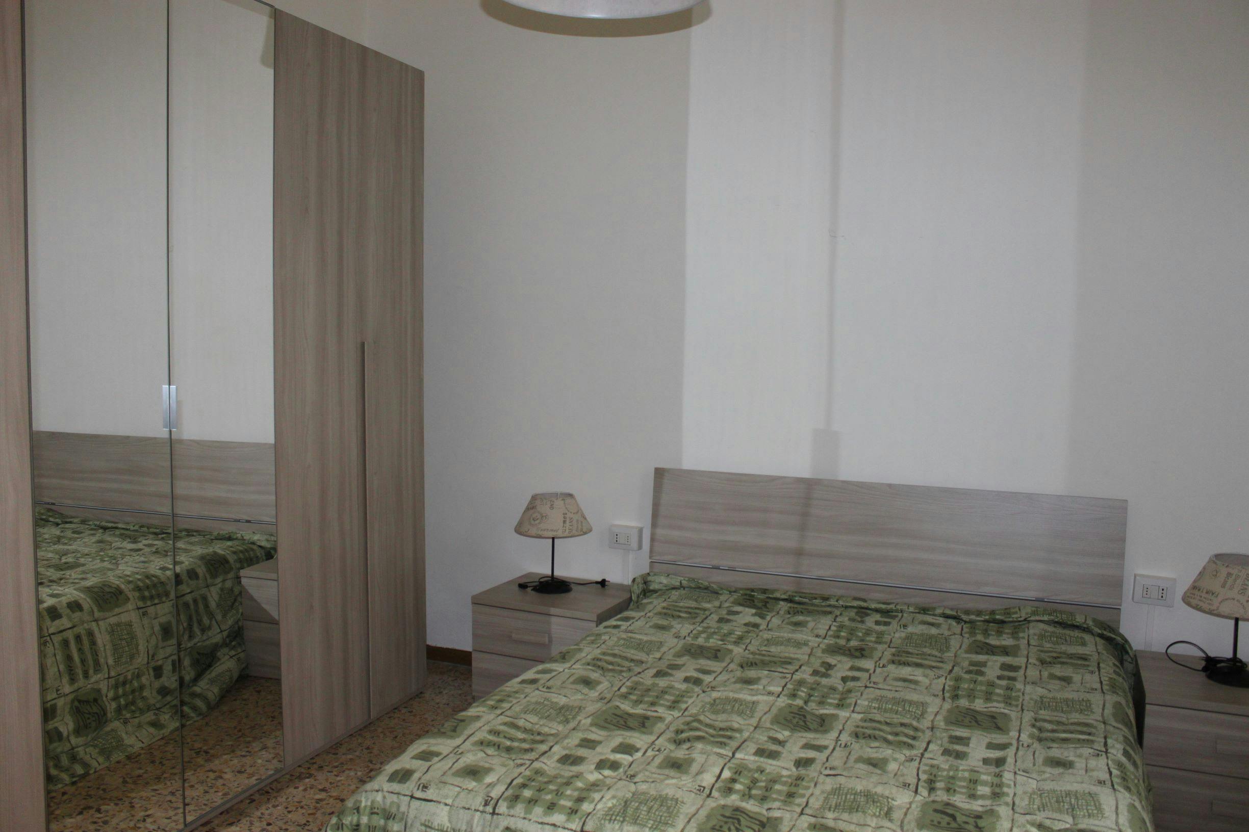 Private room for rent for €850 per month in Florence, Borgo Santa Croce