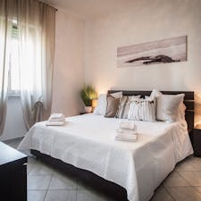 Wohnung for rent for 1.100 € per month in Cagliari, Via Giovanni Pierluigi da Palestrina