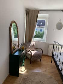 Intero immobile in affitto a 680 € al mese a Recklinghausen, Salentinstraße