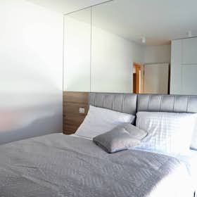 Apartamento para alugar por € 1.100 por mês em Ljubljana, Regentova cesta