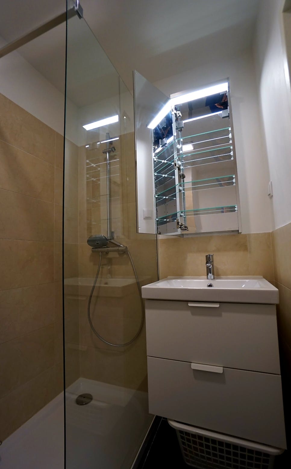 preview gallery tile