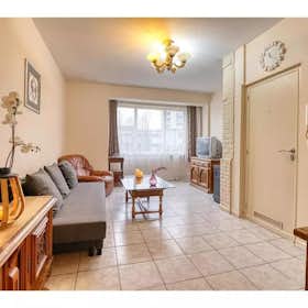 Apartment for rent for €1,150 per month in Jette, Rue Jean-Baptiste Serkeyn