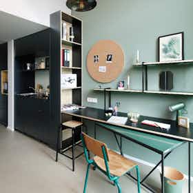 Studio te huur voor € 785 per maand in Frankfurt am Main, Marie-Curie-Straße