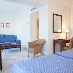 Privé kamer te huur voor € 3.000 per maand in Rota, Avenida de la Diputación