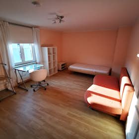 Private room for rent for €500 per month in Frankfurt am Main, Esslinger Straße