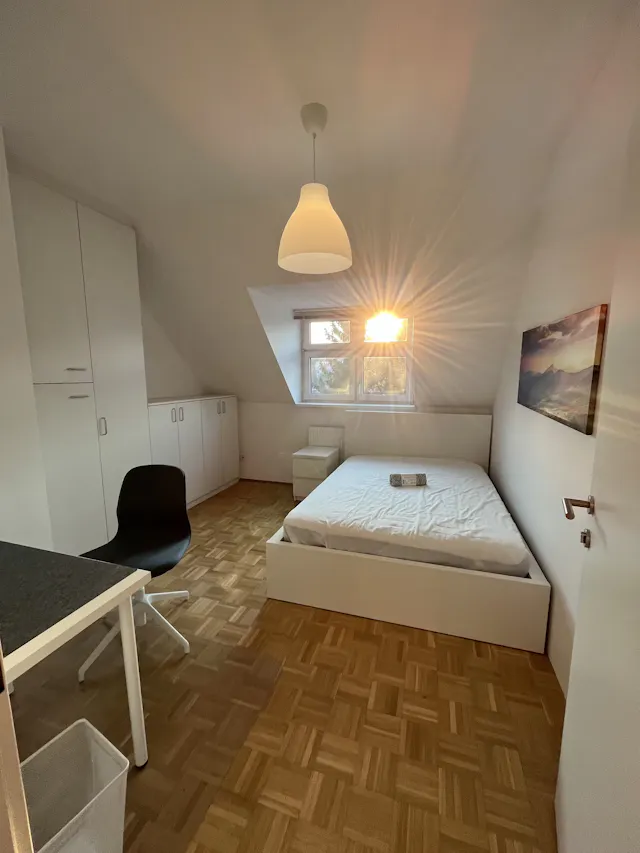 Private room in Leonfeldner Straße, Linz (1184825) room image 1