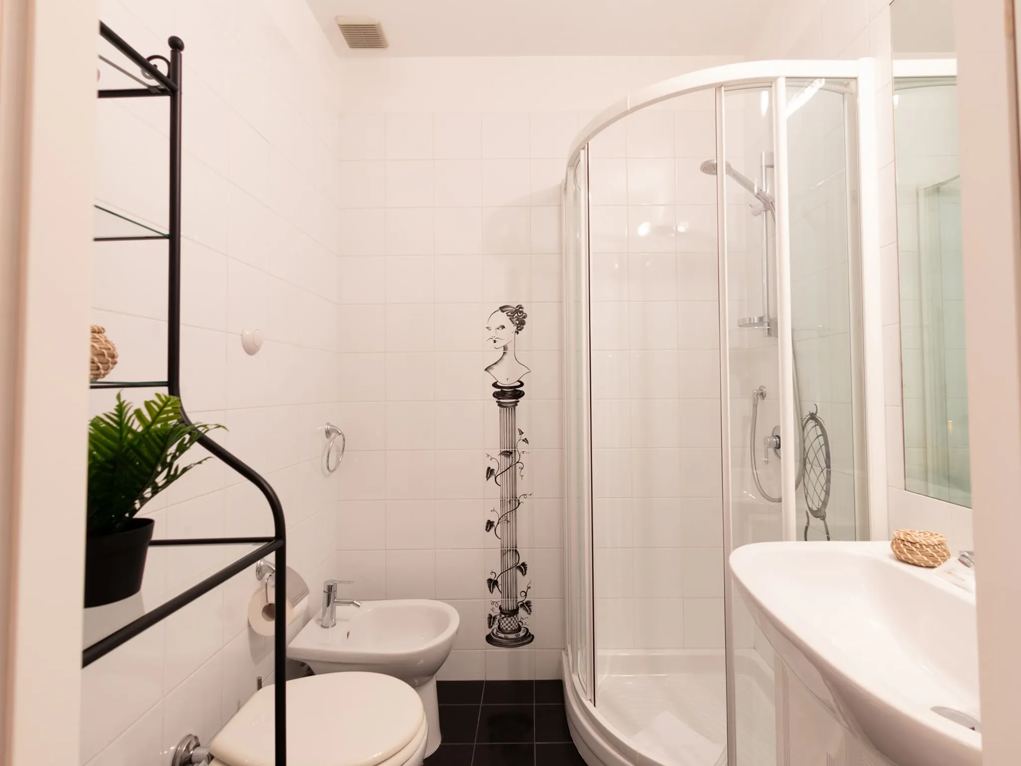 1-Bedroom Apartment in Via Aurora, Rome (1185171) ROOM 3