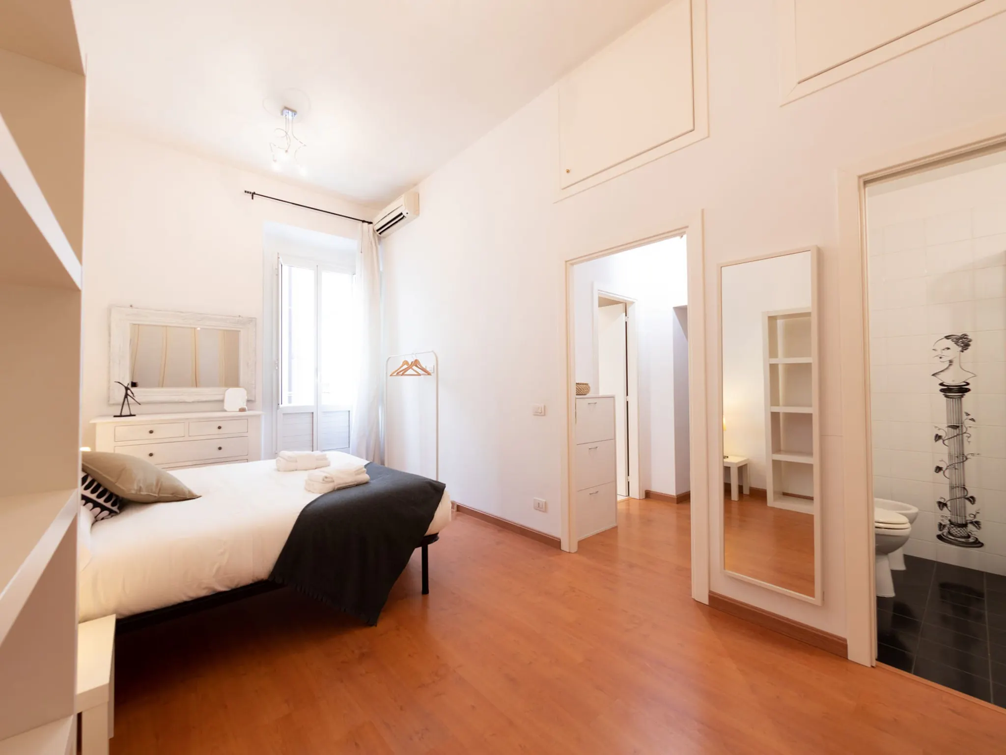 1-Bedroom Apartment in Via Aurora, Rome (1185171) ROOM 2