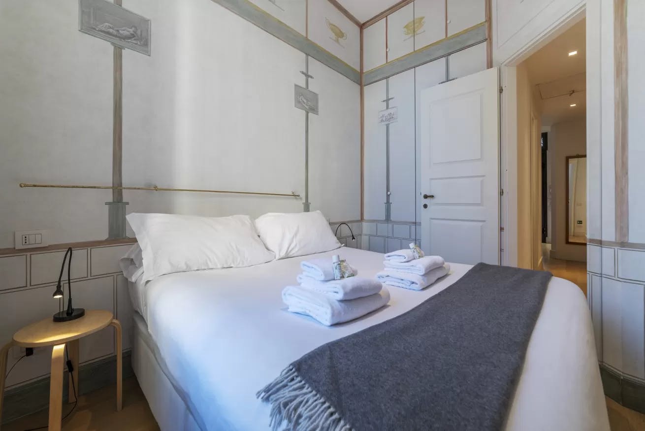 Via di Sant'Onofrio, Rome