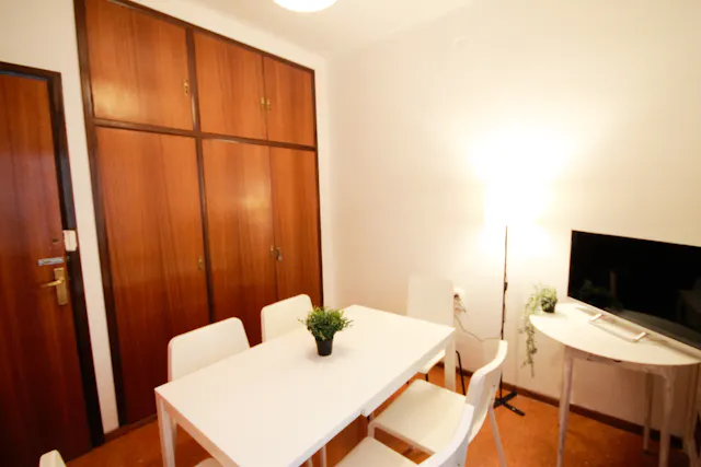 Private room in Carrer de Sicília, Barcelona (1185473) room image 10