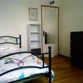 Отдельная комната сдается в аренду за 650 € в месяц в Thiais, Rue Georgeon