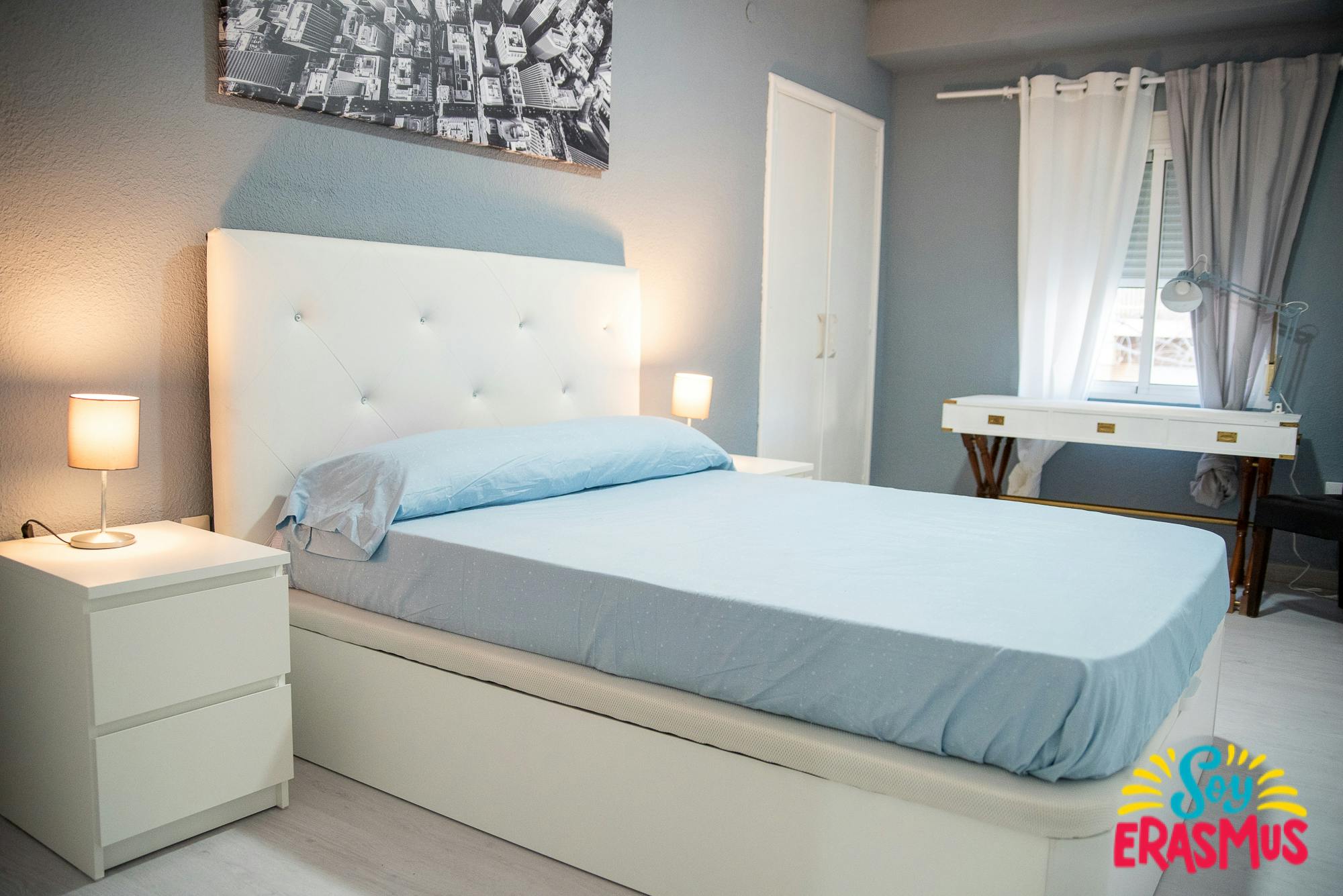 preview gallery tile