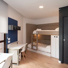 WG-Zimmer for rent for 540 € per month in Málaga, Bulevar Louis Pasteur