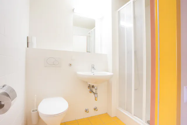 Shared room in Elisenstraße, Vienna (1188845) room image 1
