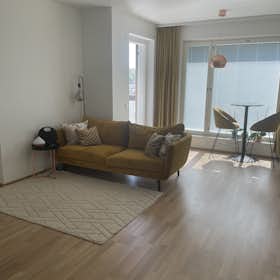 Apartment for rent for €1,600 per month in Helsinki, Aallonhalkoja