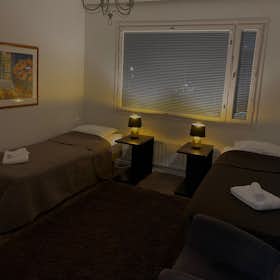Private room for rent for €750 per month in Helsinki, Kaarikuja