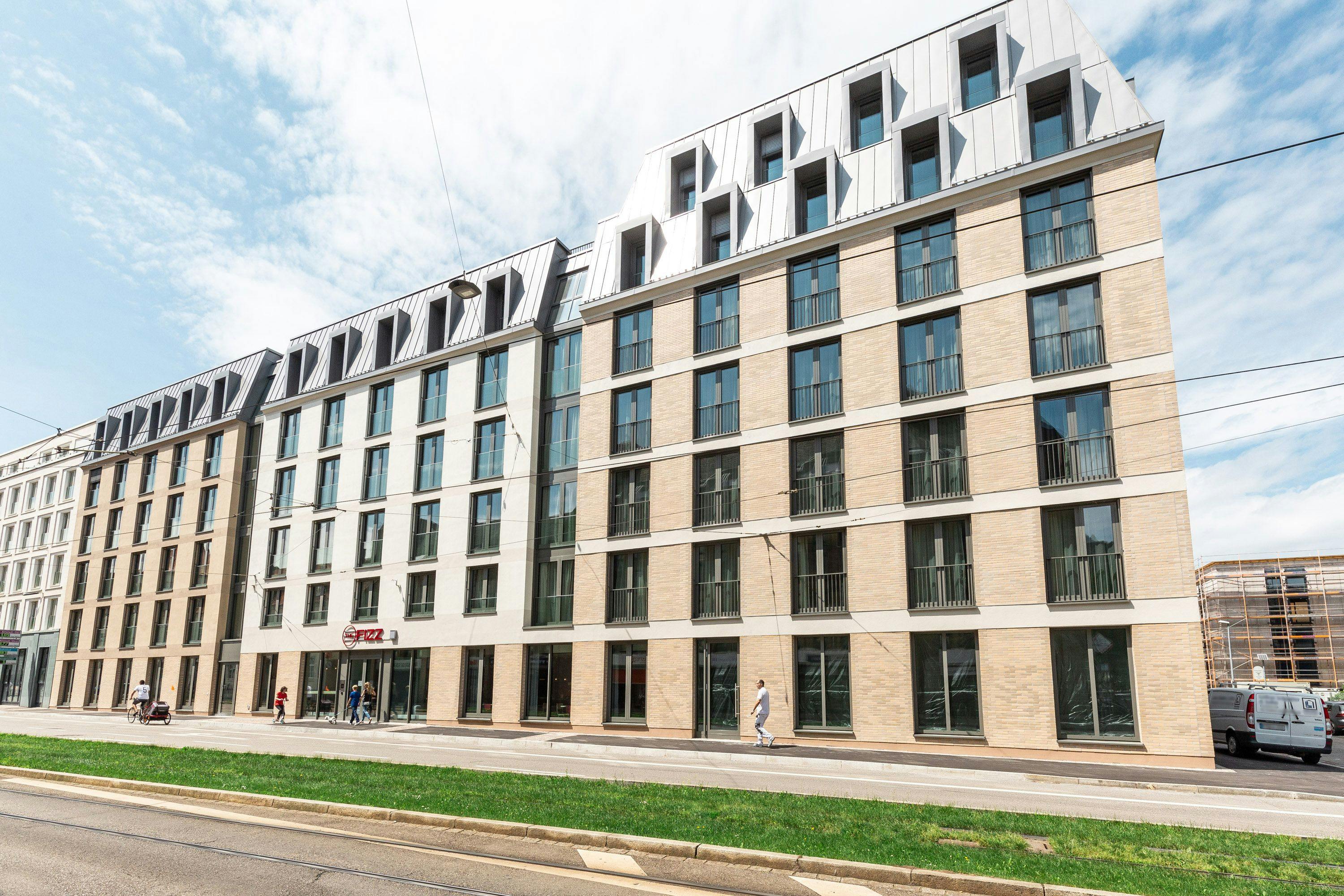 preview gallery tile