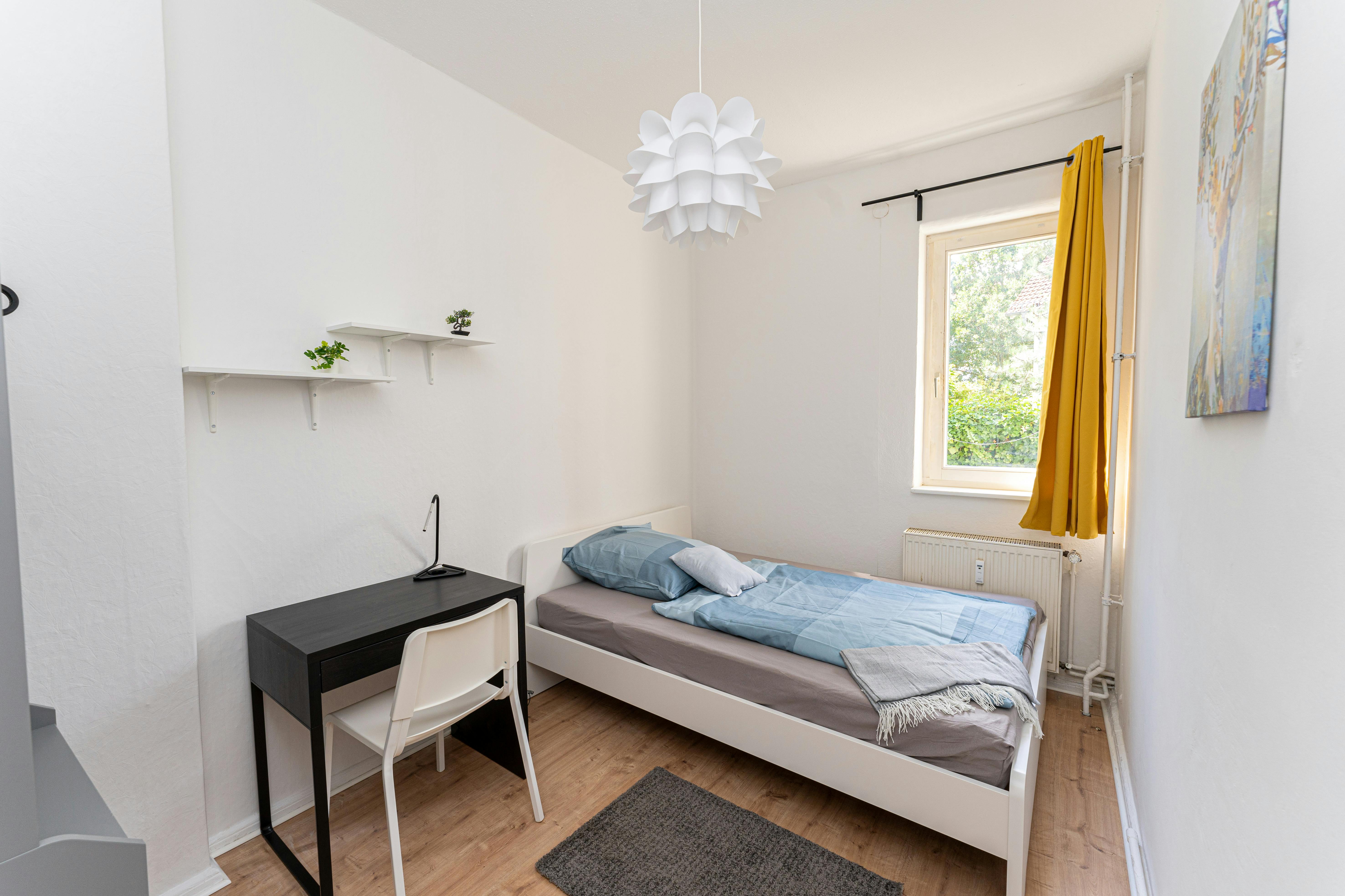 Chambre privée à louer pour 590 €/mois à Berlin, Zinsgutstraße