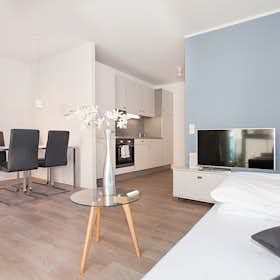 Apartment for rent for €1 per month in Berlin, Wilhelminenhofstraße