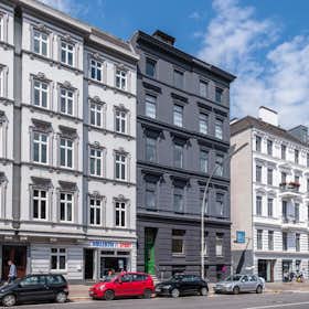Private room for rent for €890 per month in Hamburg, Rentzelstraße