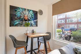 Отдельная комната сдается в аренду за 825 € в месяц в Rotterdam, Schilperoortstraat