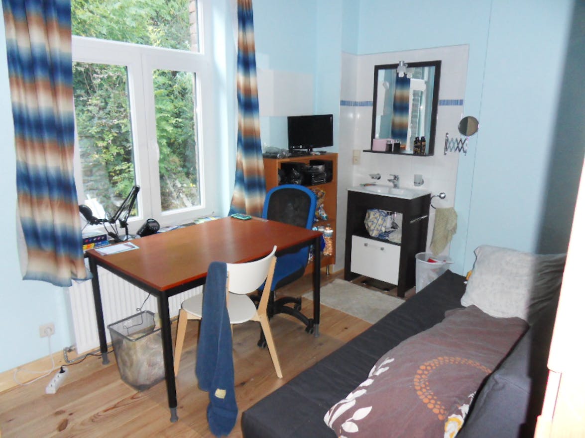 Voir photo 1/5 de studio à Liège