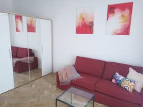 Apartamento para alugar por HUF 193.341 por mês em Budapest, Szövetség utca