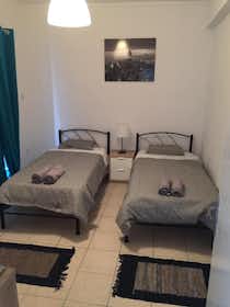 Apartment for rent for €550 per month in Athens, Ioulianou