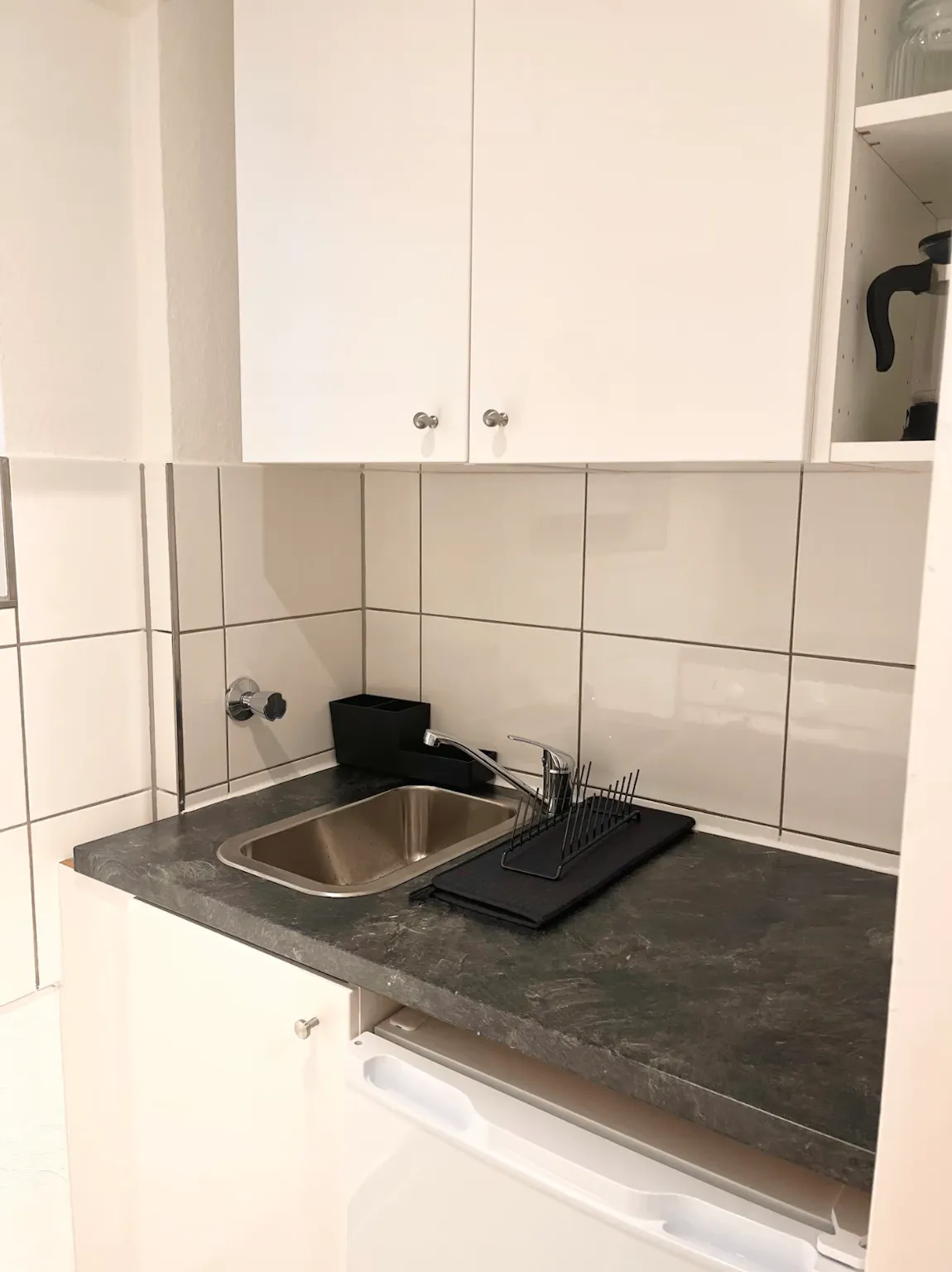 1-Bedroom Apartment in Kammerstraße, Duisburg 4