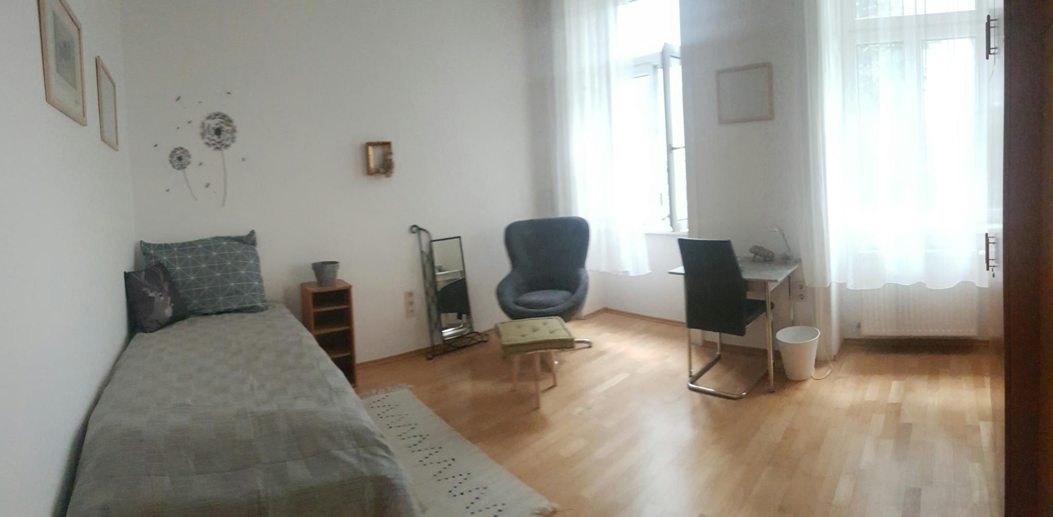 Untere Weißgerberstraße, Vienna preview