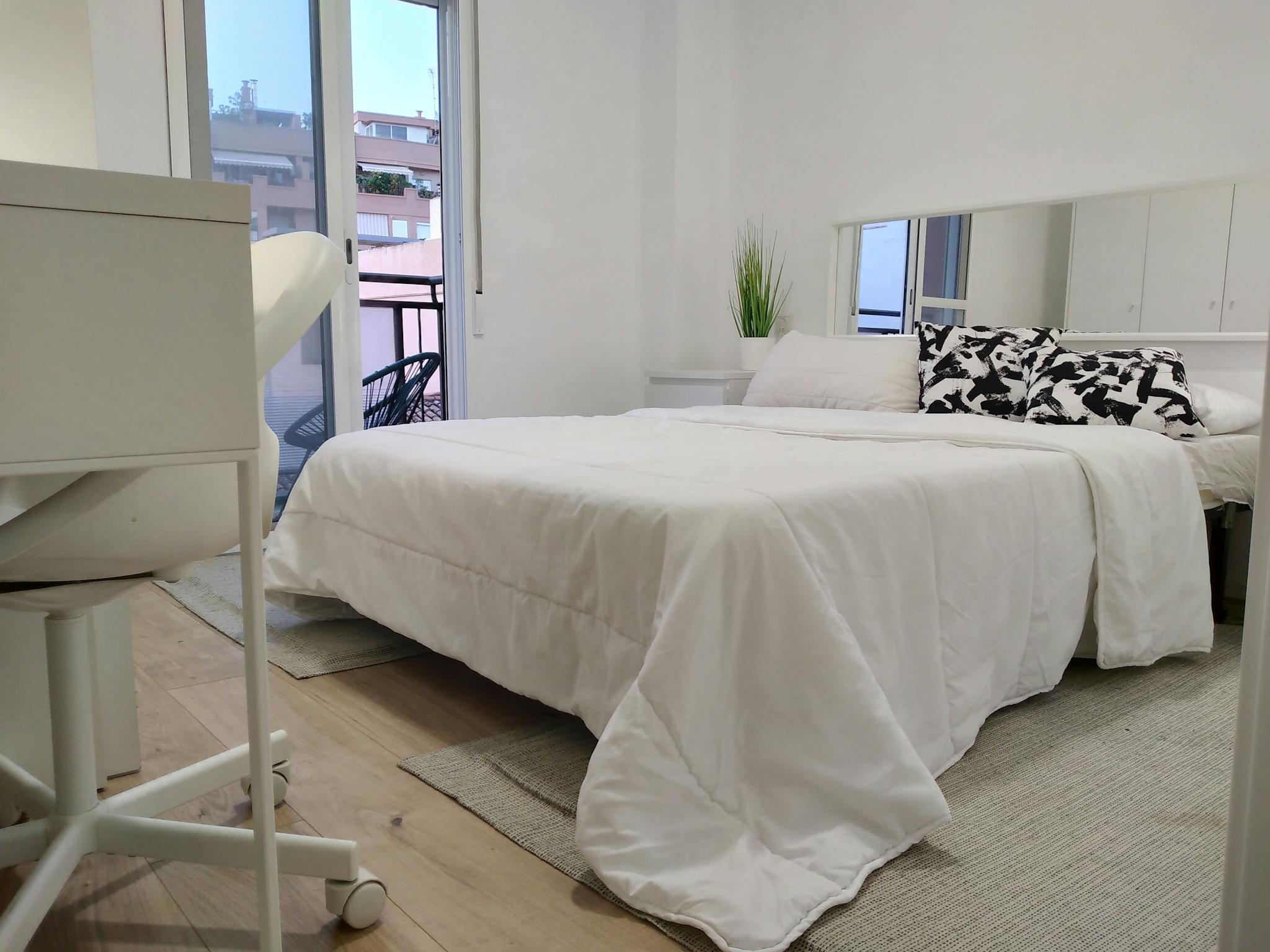 Carrer València, Mislata preview