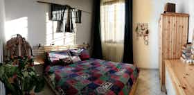 Apartment for rent for €700 per month in Paderno Dugnano, Via Filippo Meda