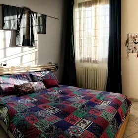 Apartament de închiriat pentru 700 EUR pe lună în Paderno Dugnano, Via Filippo Meda