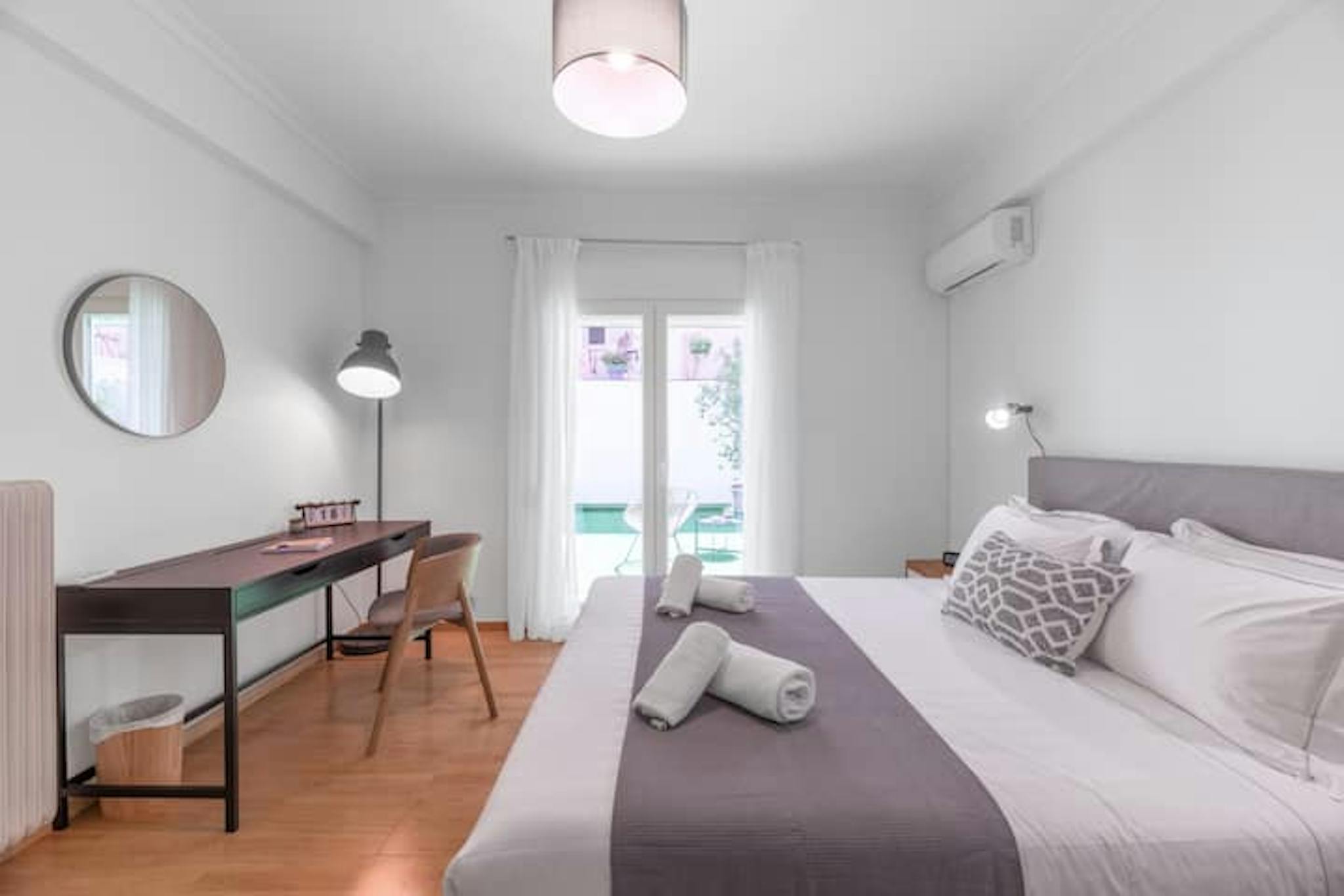 Chatzigianni Mexi, Athens preview