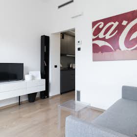 Apartment for rent for €1,920 per month in Milan, Corso di Porta Nuova
