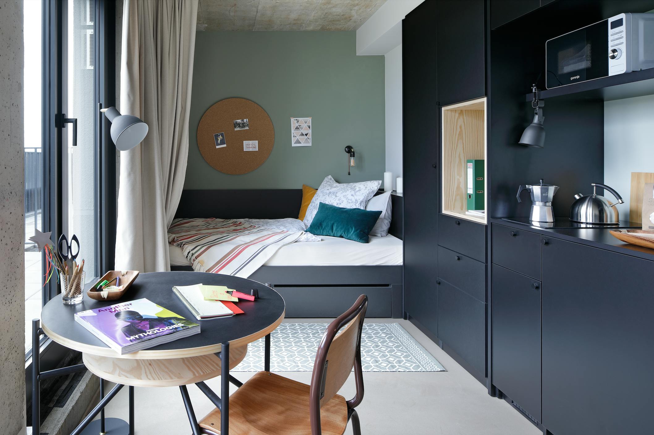 Apartment Frankfurt Am Main, 23m² — photo 2