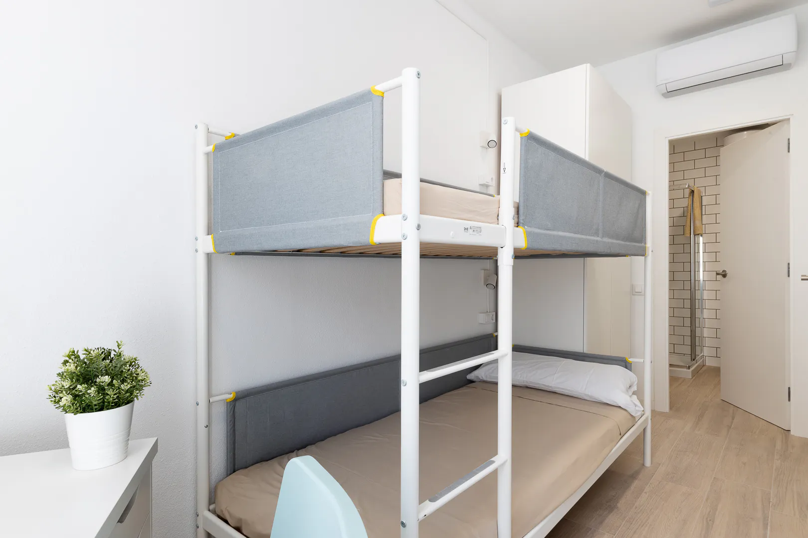 Shared room in Carrer de Bassegoda, Barcelona (1193029) ROOM 1