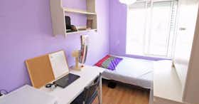 Private room for rent for €600 per month in Barcelona, Carrer de Sabino Arana