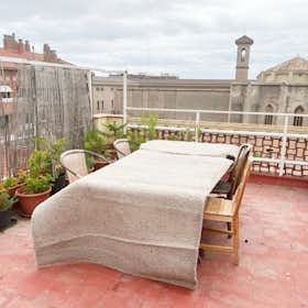 Apartment for rent for €1,750 per month in Barcelona, Carrer de la Mare de Déu de Núria