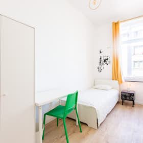 Private room for rent for €500 per month in Molenbeek-Saint-Jean, Chaussée de Gand