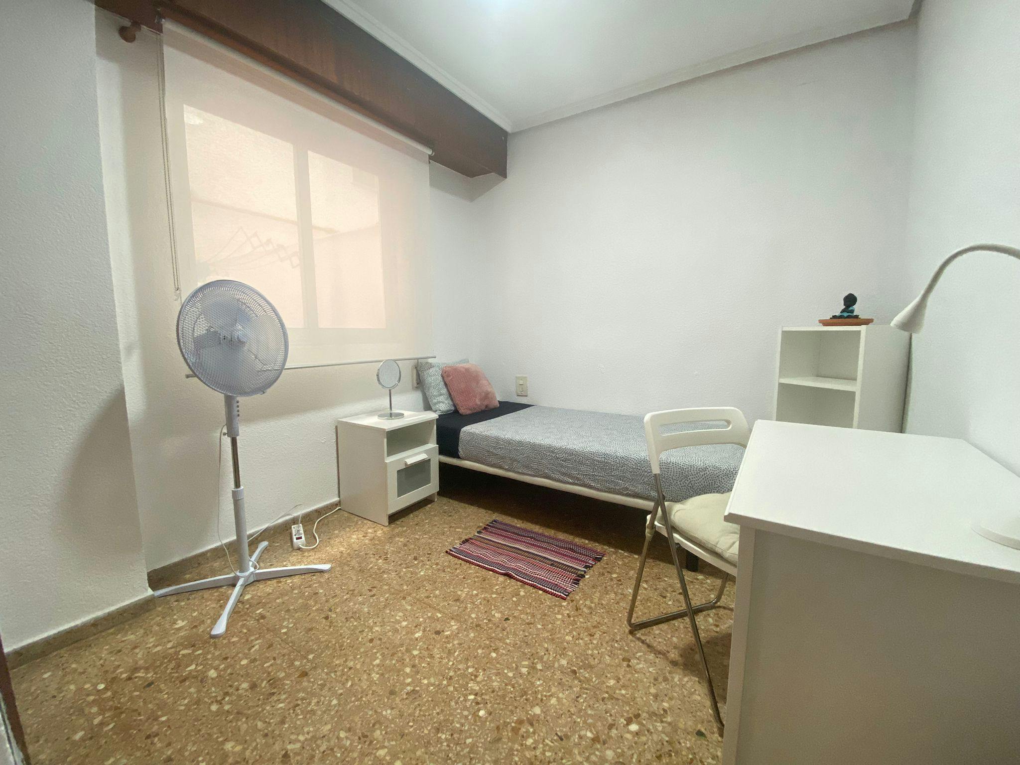 Avinguda de la Constitució, Valencia Valencia