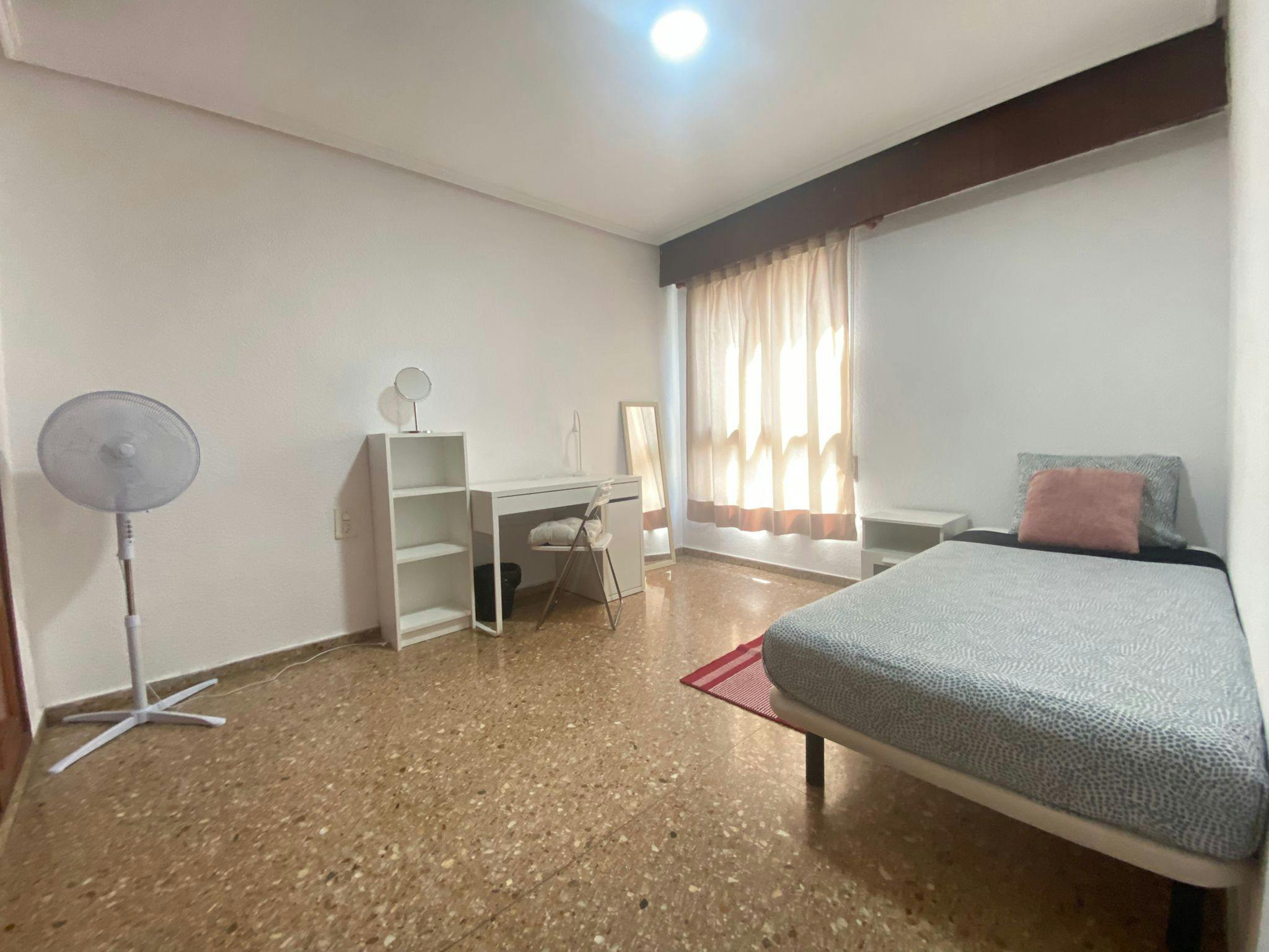 Avinguda de la Constitució, Valencia preview