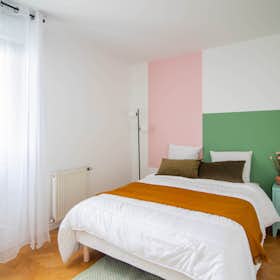 Private room for rent for €660 per month in Saint-Denis, Avenue du Président Wilson