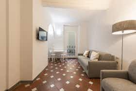 Studio for rent for €1,050 per month in Florence, Via Santa Maria