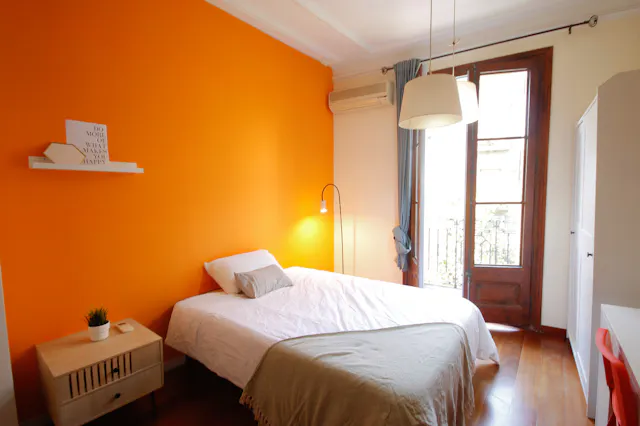 Private room in Carrer Gran de Gràcia, Barcelona (1196622) room image 2