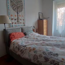 Private room for rent for €500 per month in Turin, Via Cremona