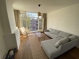 公寓 正在以 €2,500 的月租出租，其位于 Amsterdam, Admiraal de Ruijterweg