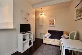 Apartamento para alugar por € 1.450 por mês em Paris, Rue Daguerre
