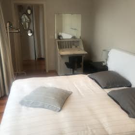 Stanza privata for rent for 750 € per month in Saint-Gilles, Rue de l'Hôtel des Monnaies