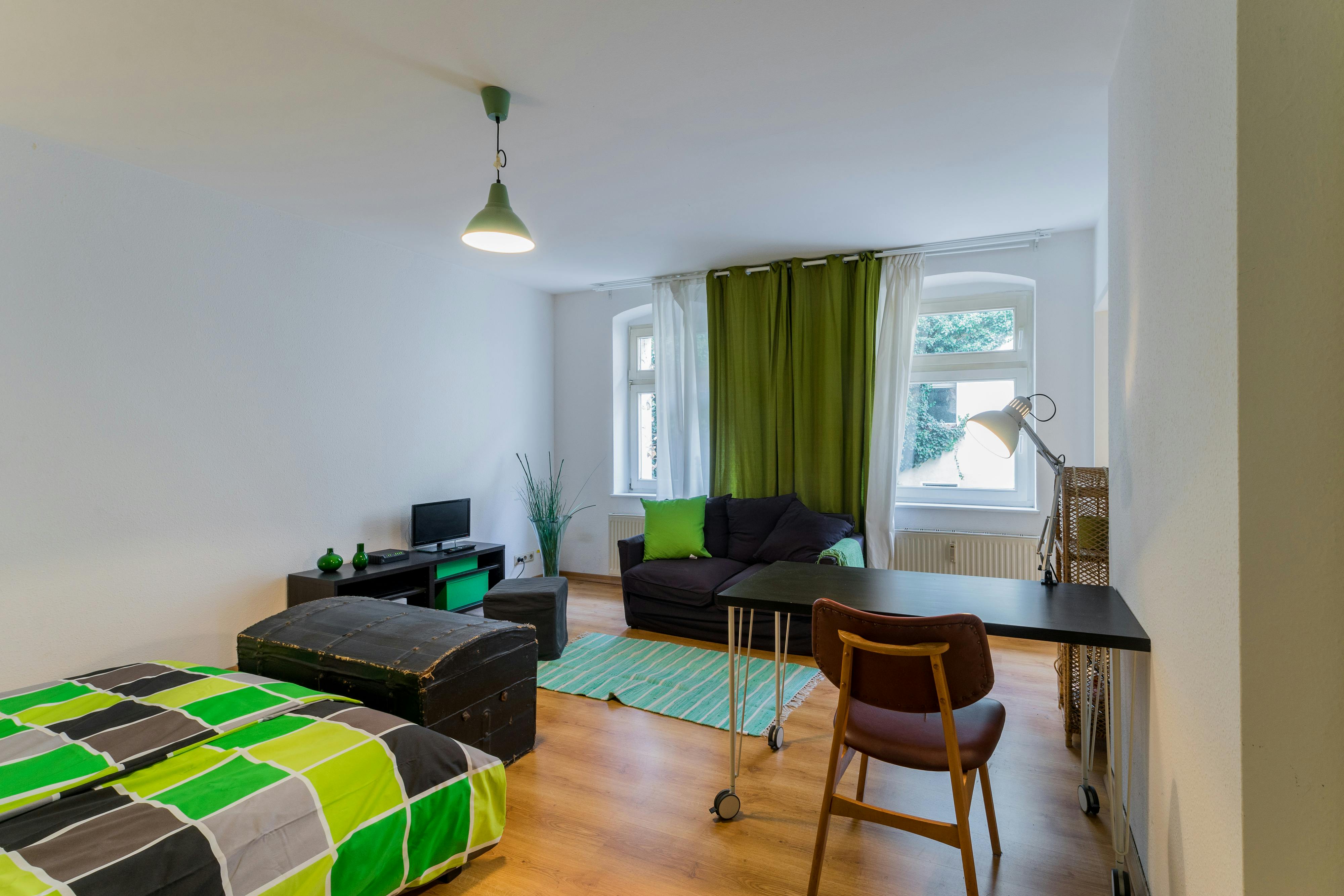 Sorauer Straße, Berlin preview